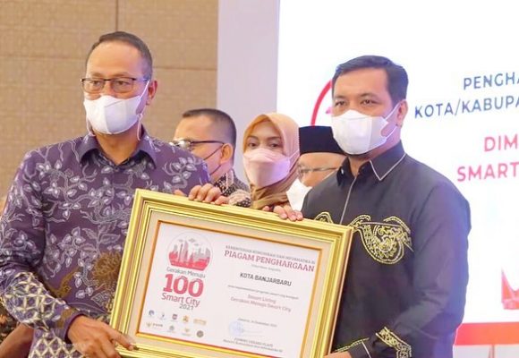 Banjarbaru Terima Penghargaan Lagi, Smart City Dimensi Smart Living diberikan oleh Menkominfo