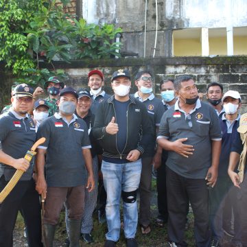 14 (Video) Gotong Royong Untuk Pencegahan Banjir