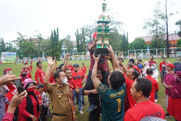 Turnamen Sepak Bola Paman Birin Cup IV Tahun 2021 Berlangsung Sukses