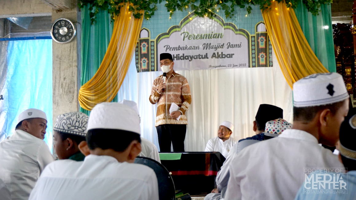 Wali Kota Banjarbaru: “Masjid Jami Hidayatul Akbar sebagai Sarana Mendidik Karakter Umat Islam”