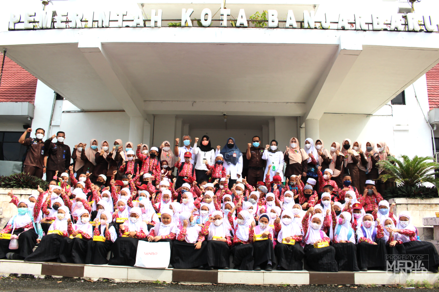 Antusias Anak SD-IT Qardhan Hasana Banjarbaru Bertandang Ke Balai Kota