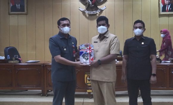 3 Buah Raperda Usulan Pemkot Banjarbaru Disetujui Oleh Semua Fraksi DPRD
