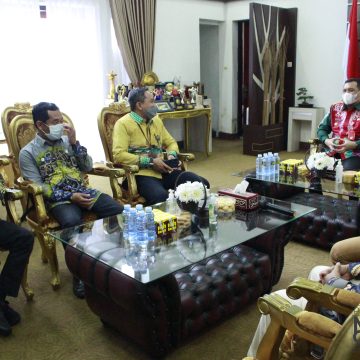 Wali Kota Banjarbaru Diajak  “Pengungkapan Sukarela”