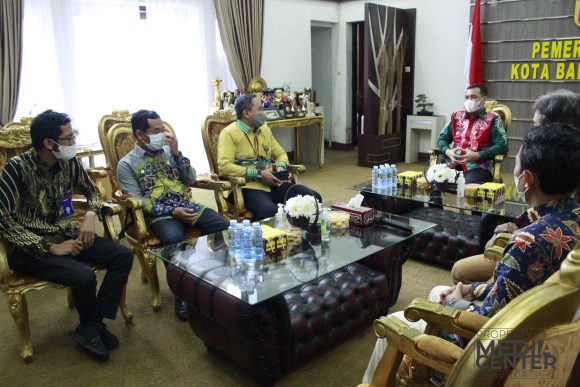 Wali Kota Banjarbaru Diajak  “Pengungkapan Sukarela”