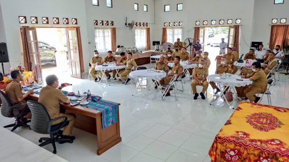 Sinergi Camat dan Lurah untuk memberikan Pelayanan Terbaik