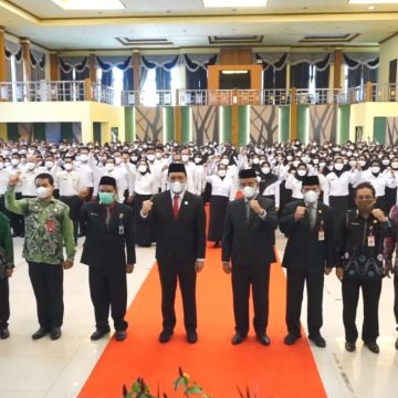 PPPK Guru Tahap 1 dan 2 Diambil Sumpah Janji Oleh Wali Kota