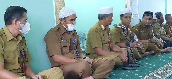Ceramah Agama dan Sholat Berjamaah di Setdako Banjarbaru