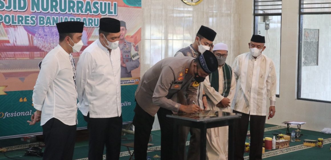 WhatsApp Image 2022-04-04 at 22.04.31 Masjid Nururrasulli Polres Banjarbaru Selesai Direnovasi