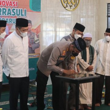 WhatsApp Image 2022-04-04 at 22.04.31 Masjid Nururrasulli Polres Banjarbaru Selesai Direnovasi