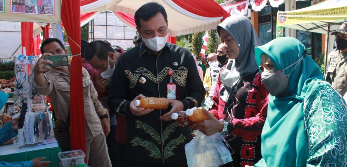 Pemkot Mengadakan Pasar Murah Ramadhan