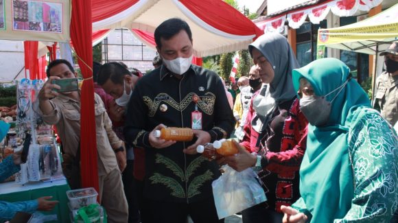 Pemkot Mengadakan Pasar Murah Ramadhan