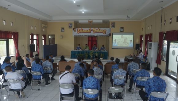 Rakor Camat dan Lurah membahas Program Penting Untuk Kesejahteraan Masyarakat Kota Banjarbaru.