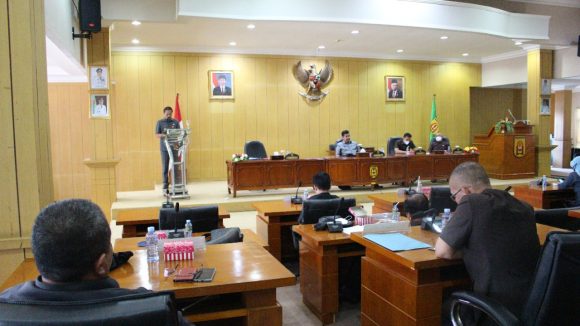 Persetujuan Rancangan Peraturan Daerah di DPRD Kota Banjarbaru