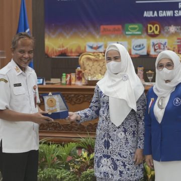 Untitled-2 (Video) MUSCAB V DPC IWAPI Banjarbaru Lalukan Regenerasi Kepimpinan