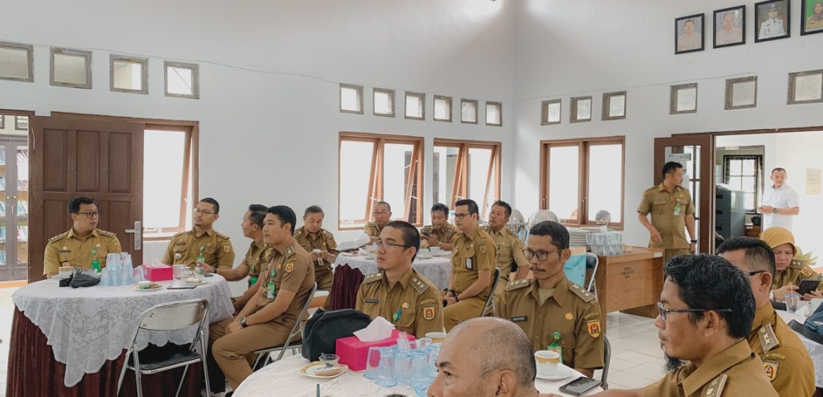 Camat dan Lurah se-Kota Banjarbaru Bahas Masalah Pertanahan