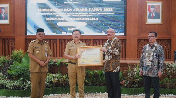 Pemko Banjarbaru sabet 3 Penghargaan BKN Awards