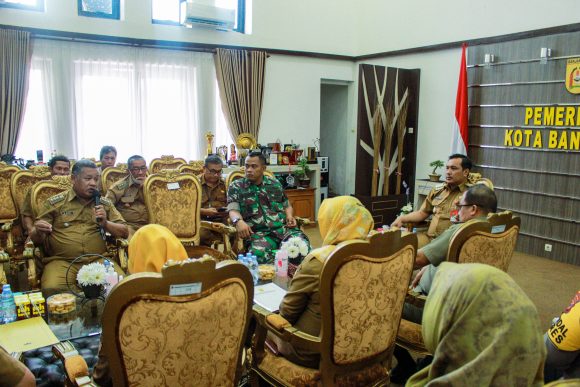Warung Remang – Remang Liang Anggang akan Ditertibkan