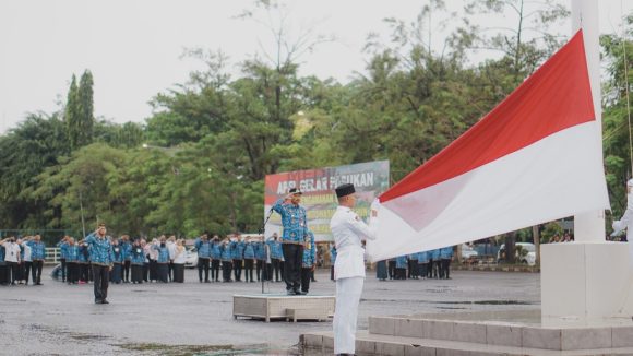 Gerimis iringi Parade Senja