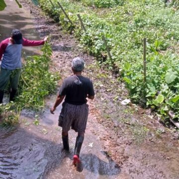 Aksi Nyata Warga Komet Cegah Banjir