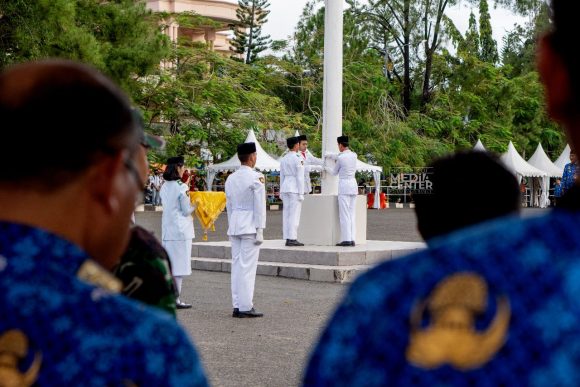 Parade Senja Pertama di Tahun 2023