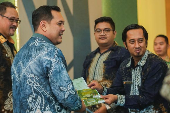 Pimpinan Harus Menjadi Contoh Taat Pajak