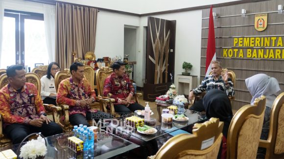 Kepala Lapas Kelas IIB Banjarbaru Sambangi Balai Kota.