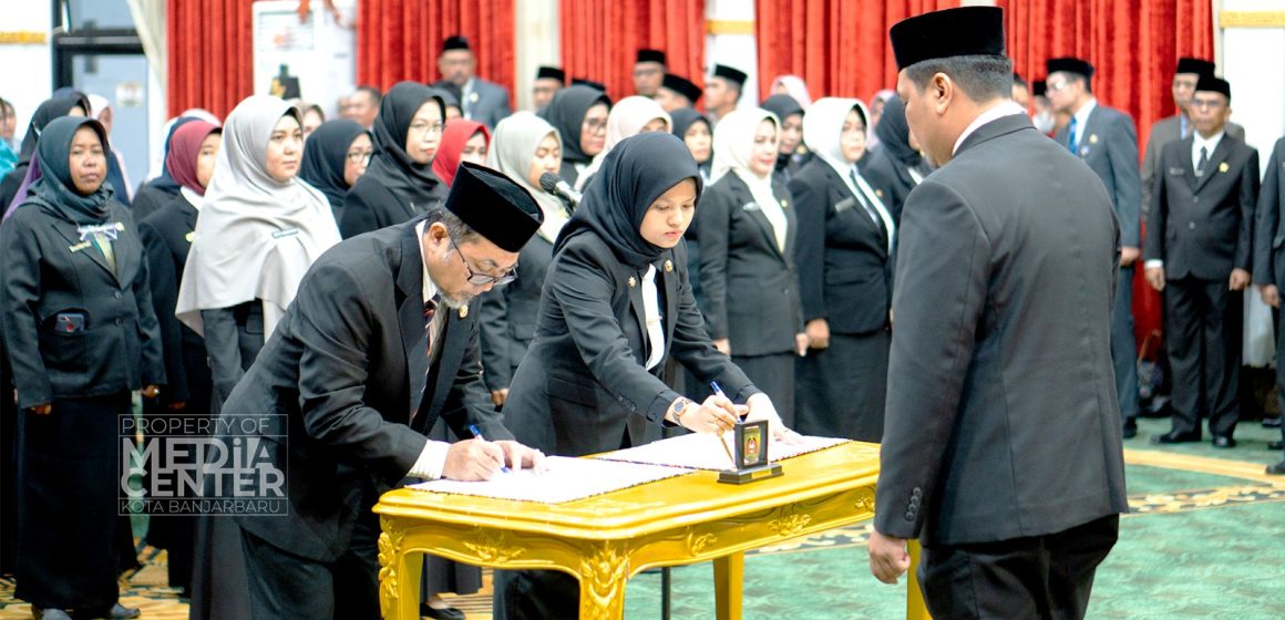 249 Pejabat Administrator, Pegawas dan Kepala Sekolah Dilantik Wali Kota Banjarbaru, Berikut Daftarnya.