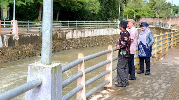 Pemkot Banjarbaru Evaluasi Penyebab Banjir dan Strategi Baru Dalam Penanggulangannya.