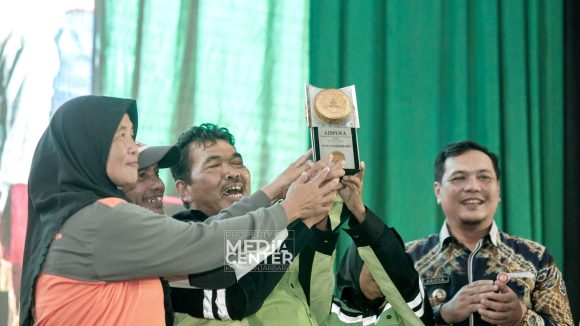 Piala Adipura di 2 Tahun Kepemimpinan, Bentuk Komitmen Aditya-Wartono Membangun Kota Nyaman dan Juara.