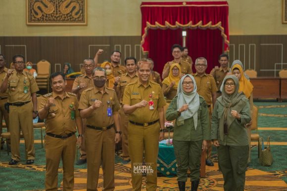 Gerakan Revolusi Hijau untuk Pengurangan Lahan Kritis