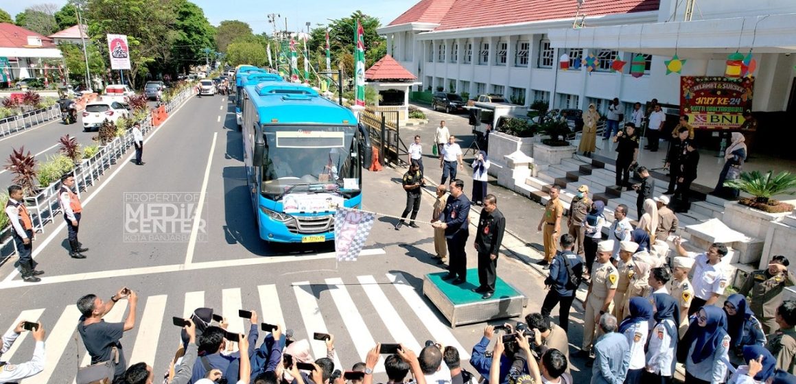 5 Unit Bus Gratis Untuk Pulang Kampung Halaman Dilepas Aditya