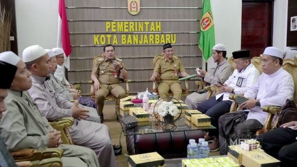 Program Dauroh, Aditya Berangkatkan 30 Orang Ke Negeri Yaman-Tarem.