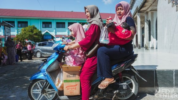 Pasar Murah Luteng Diborong Warga