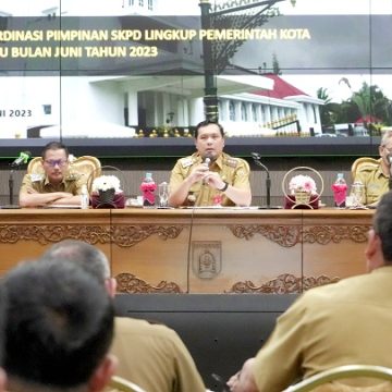 Aditya Instruksikan Agar Dibentuk Gerakan Pengumpulan Seragam dan Buku Bekas Layak Pakai.