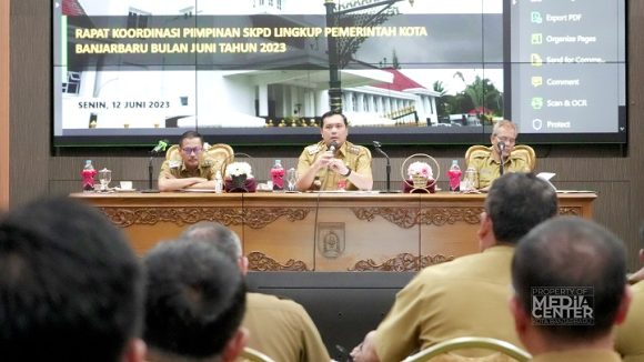 Aditya Instruksikan Agar Dibentuk Gerakan Pengumpulan Seragam dan Buku Bekas Layak Pakai.