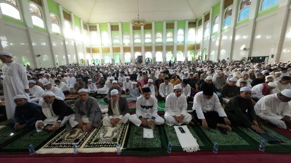 Wartono Ajak Jamaah Salat Ied Doakan Jamaah yang sedang Menunaikan Haji