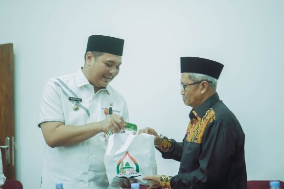 wali kota banjarbaru ketua kafilah