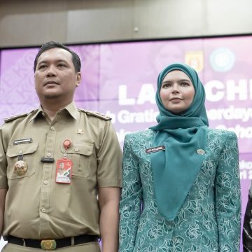 aditya dan vivi zubedi