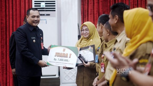 Momen Rakor Pimpinan SKPD, Puskesmas Banjarbaru Utara Raih Jawara Inovasi.