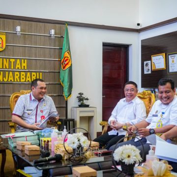 WhatsApp Image 2023-08-09 at 14.34.43 BPN Serahkan Aset Pemerintah ke Pemko Banjarbaru