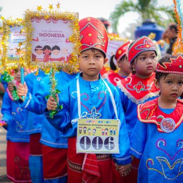 Karnaval Bhinneka Nusantara di Banjarbaru
