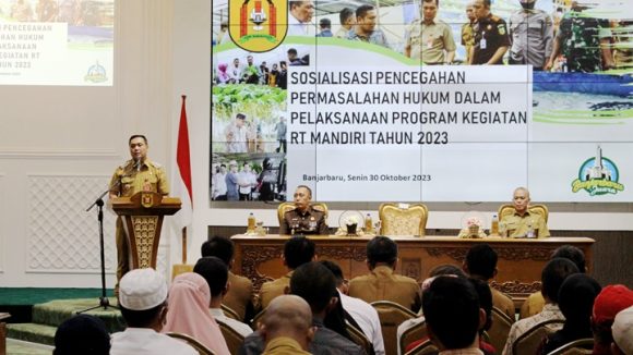 Penerima Bantuan RT Mandiri Dibekali Pemahaman dan Pengetahuan Tata Cara Pertanggungjawaban Penggunaan Dana.