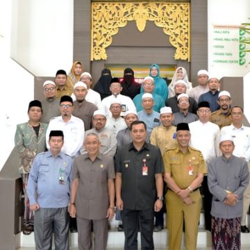 Sebanyak 40 Jamaah Siap Berangkat Ke Hadramaut Untuk Mempertebal Ilmu Syiar Islam Di Banjarbaru