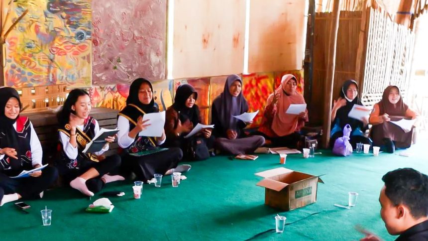 Kelas Menulis di Kindai Seni Kreatif Sastra Dihadiri Berbagai Kalangan