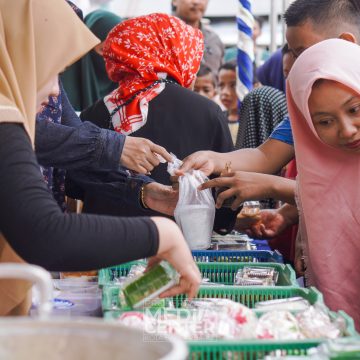 bela-1 Warga Gang Kestela Gelar Aksi Bela Palestina Melalui Bazar UMKM