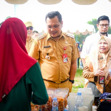 Wali Kota Aditya Tingkatkan Kesejahteraan Warga Melalui Pasar Murah