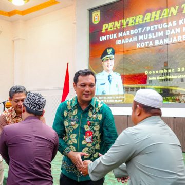 WhatsApp Image 2023-12-28 at 17.17.37 Aditya Berikan Apresiasi Kepada Pengurus Kebersihan Rumah Ibadah se-Kota Banjarbaru