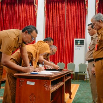 Seluruh SKPD di Banjarbaru Tandatangani Perjanjian Kinerja