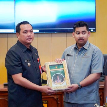 WhatsApp Image 2024-03-13 at 10.02.04 Aditya Ungkap Pencapaian Pembangunan Kota Banjarbaru dalam LKPJ 2023.