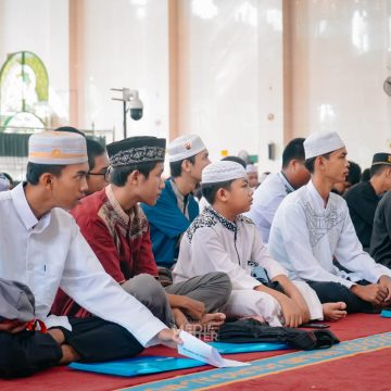 Membangun Karakter Positif Remaja Banjarbaru Melalui Pesantren Ramadan